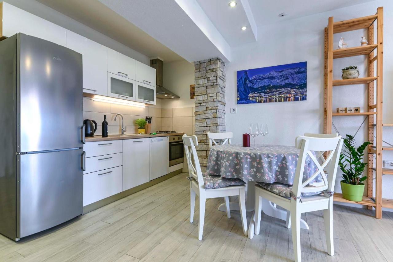 Beach Makarska Apartment ภายนอก รูปภาพ