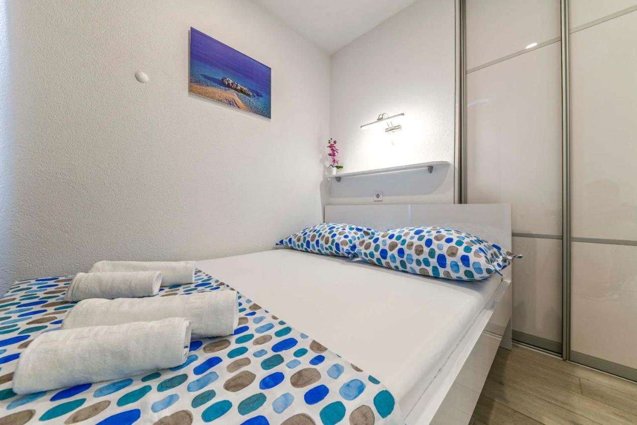 Beach Makarska Apartment ภายนอก รูปภาพ