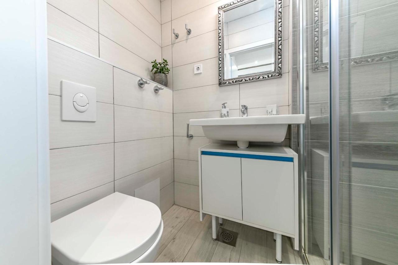 Beach Makarska Apartment ภายนอก รูปภาพ