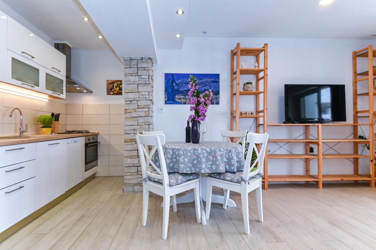 Beach Makarska Apartment ภายนอก รูปภาพ