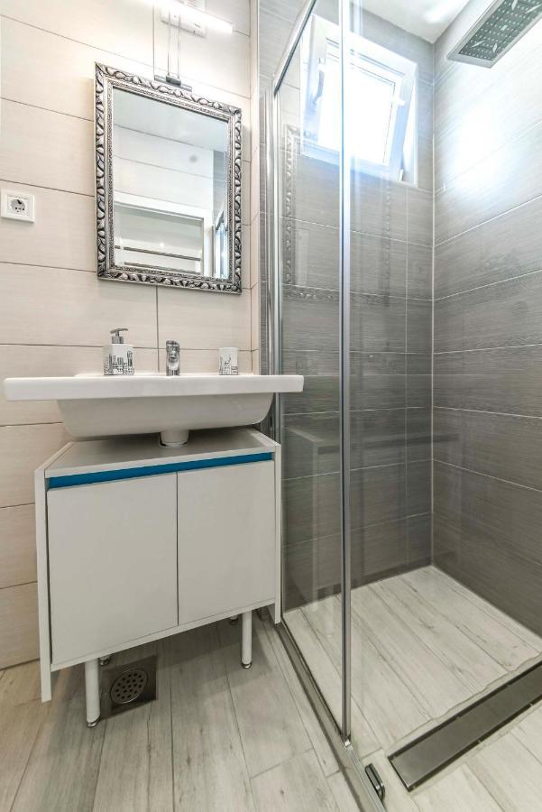 Beach Makarska Apartment ภายนอก รูปภาพ